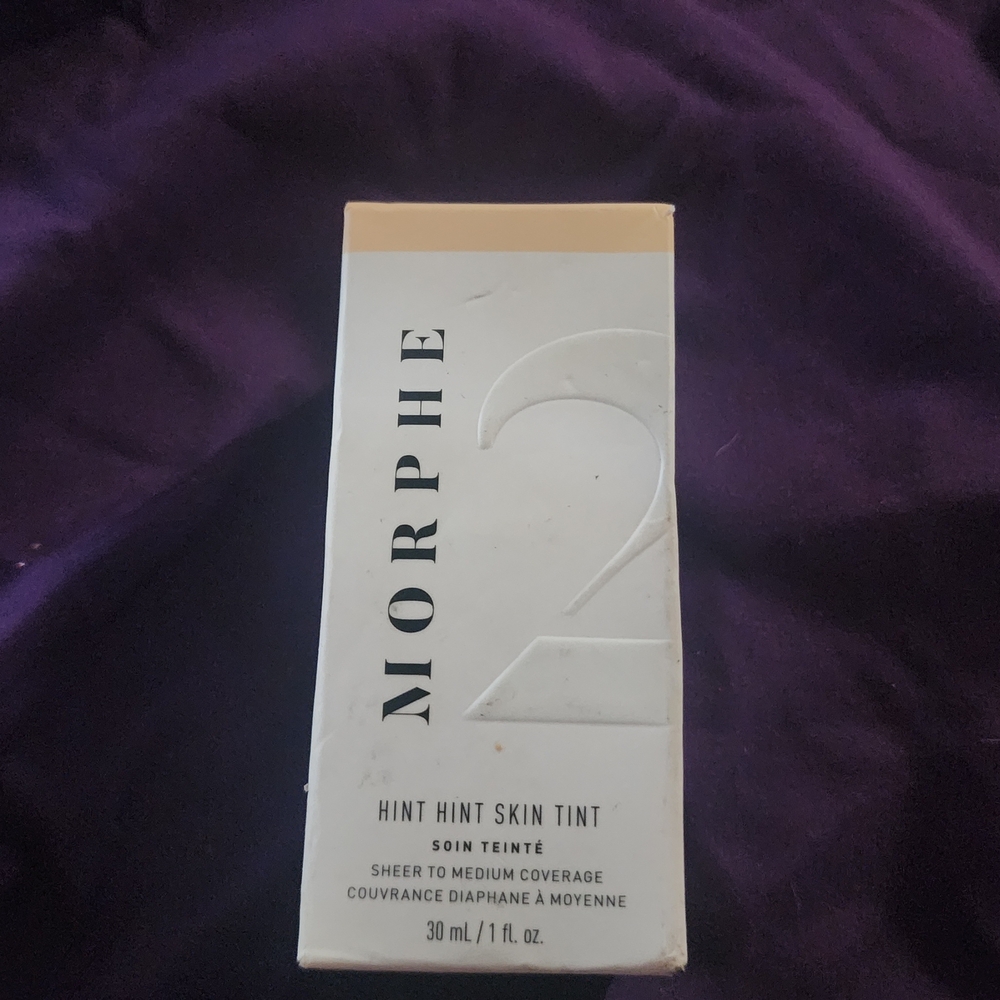 Morphe Hint Hint Skin Tint - Beige Top Accented